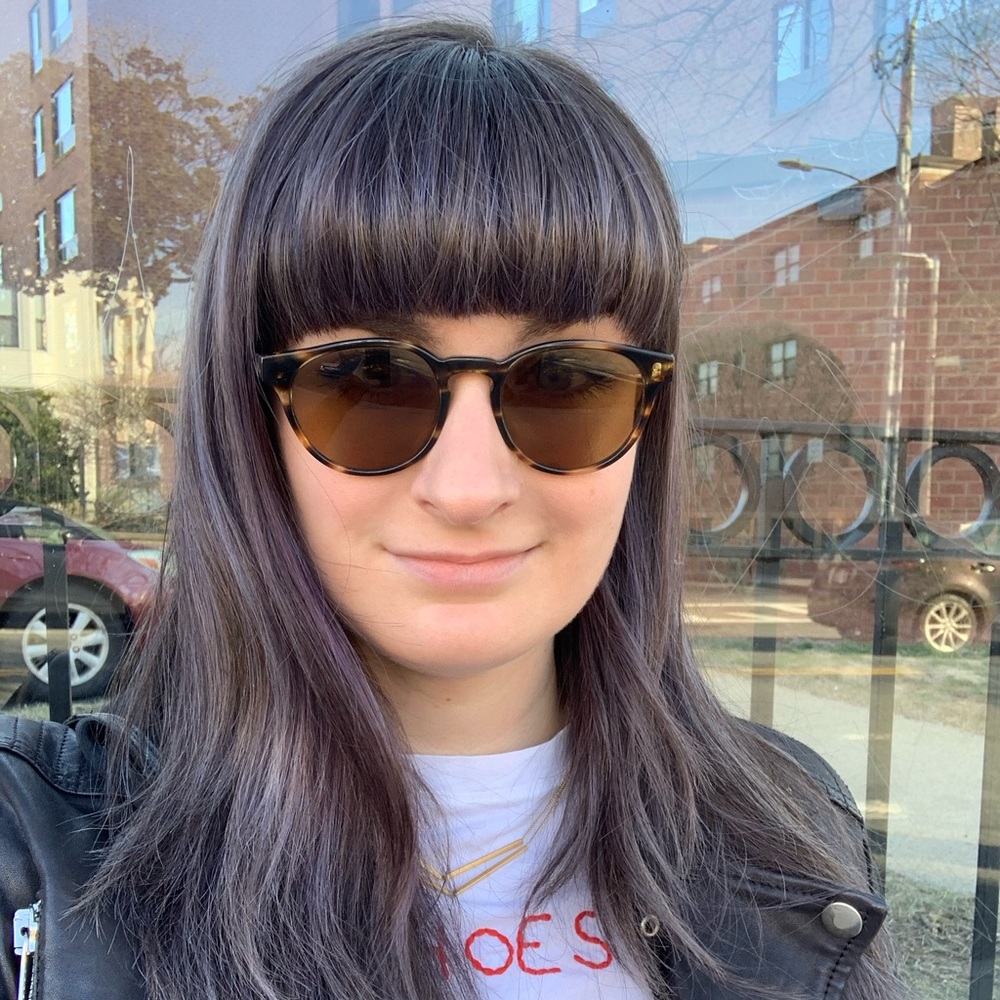 Meet your Posher, Toni